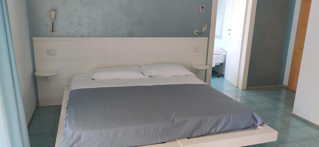 Bed and Breakfast Rock Garden Gaeta Exterior foto