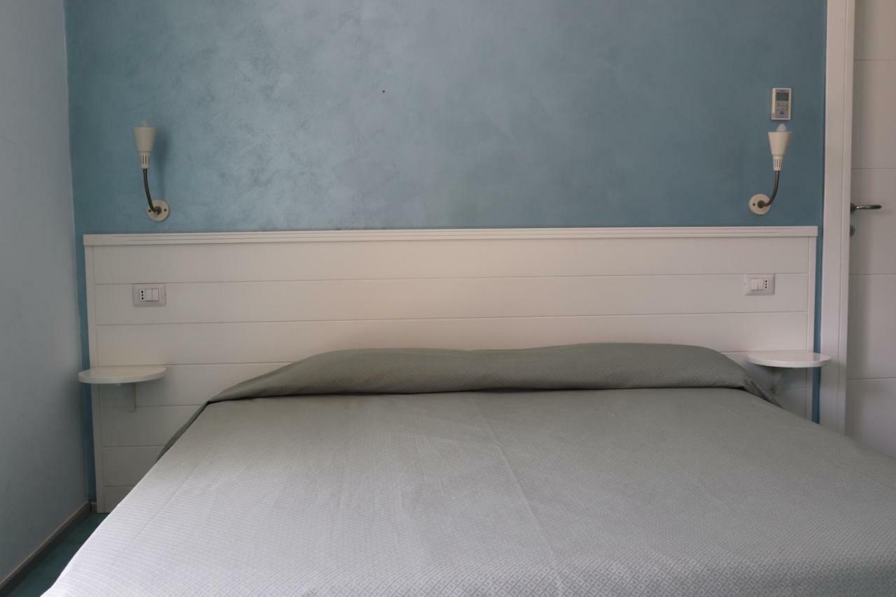 Bed and Breakfast Rock Garden Gaeta Exterior foto