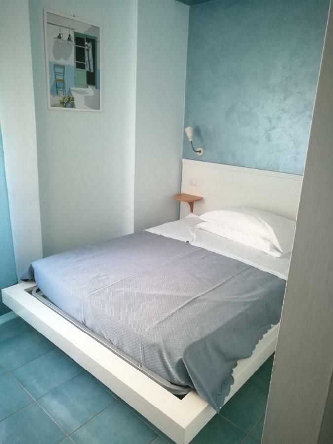 Bed and Breakfast Rock Garden Gaeta Exterior foto