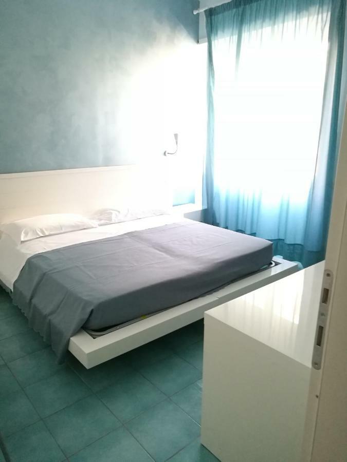Bed and Breakfast Rock Garden Gaeta Exterior foto